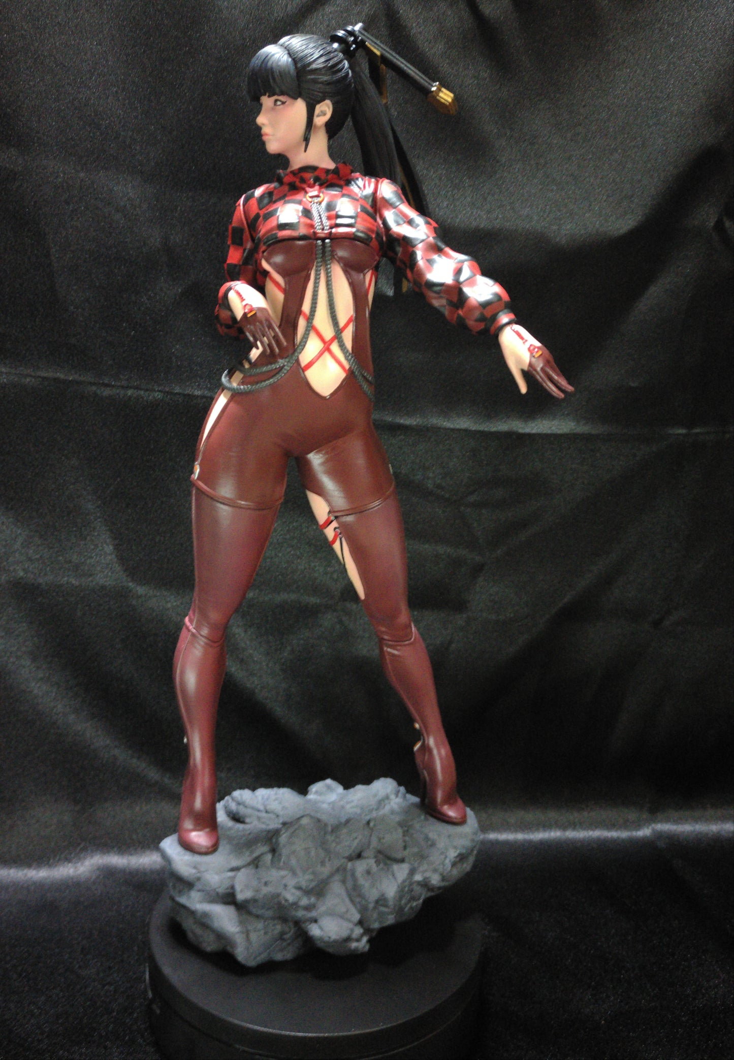 Eve (Racer's High Outfit) - 1:6 Scale - 3D Printed, PAINTED, and unassembled figurine - Model Desgiend by MATC3D/ABE3D