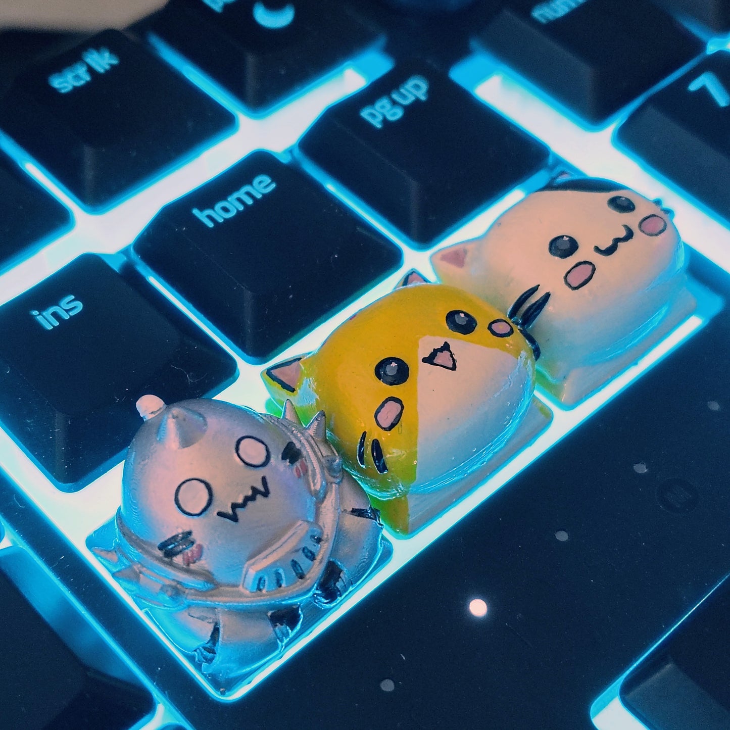 Alphonse and Cats Keycap Set - 3D Printed and Hand Painted - Designed by Nomnom Figures