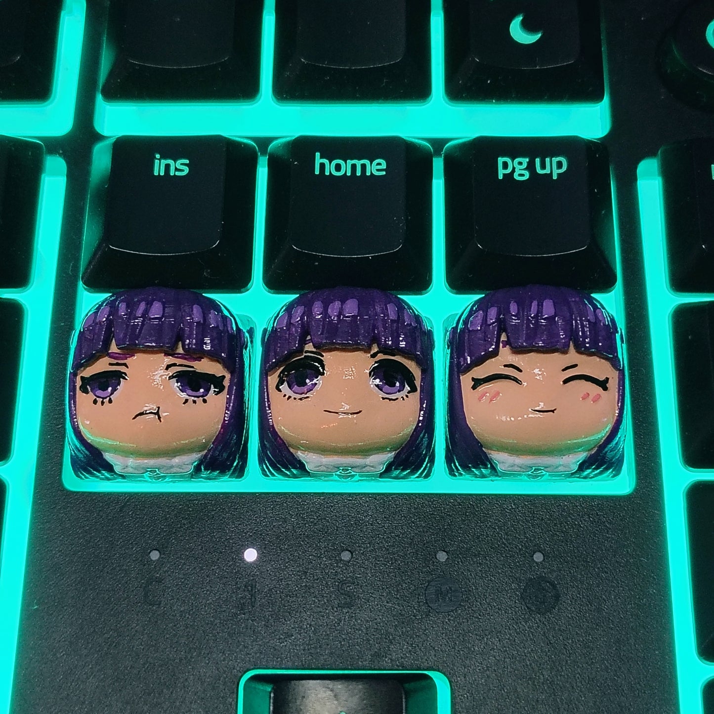 Sousu no FrierenCustom Keycap Set - 3D Printed and Hand Painted - Model by Nomnom Figures