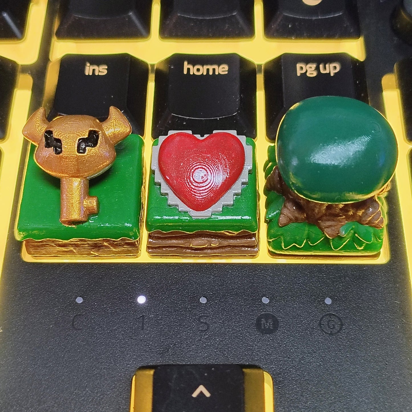 Link to the Past Keycap Set - 3D Printed and Handpainted - Models by Nomnom Figure